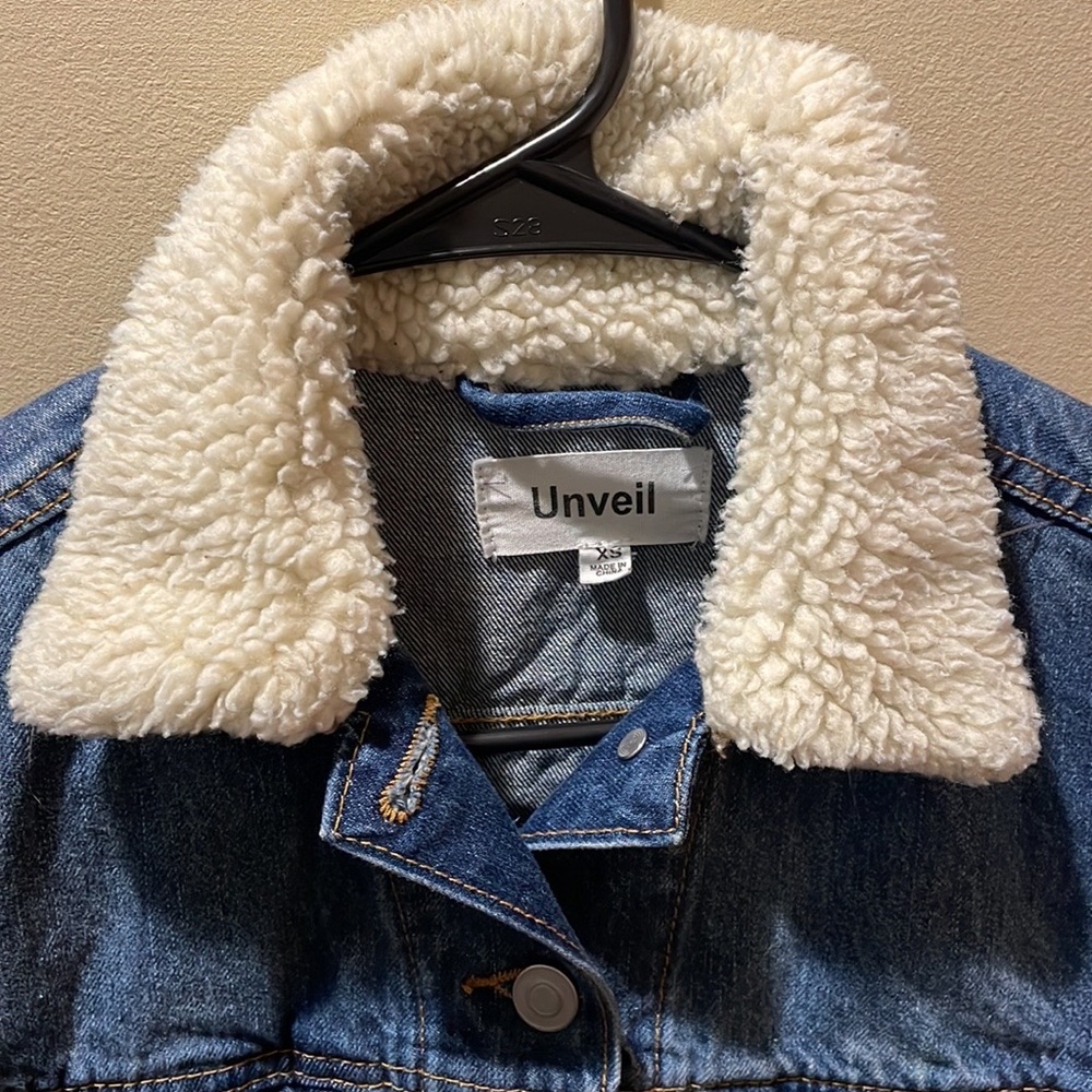Jean jacket - Picture 3 of 5